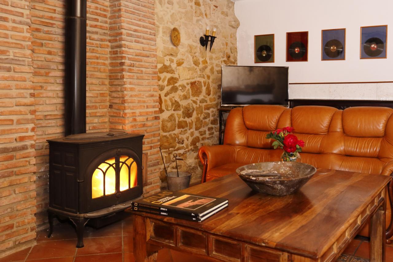 Гостевой дом Ca Miquelet - Turistrat Albocacer Экстерьер фото