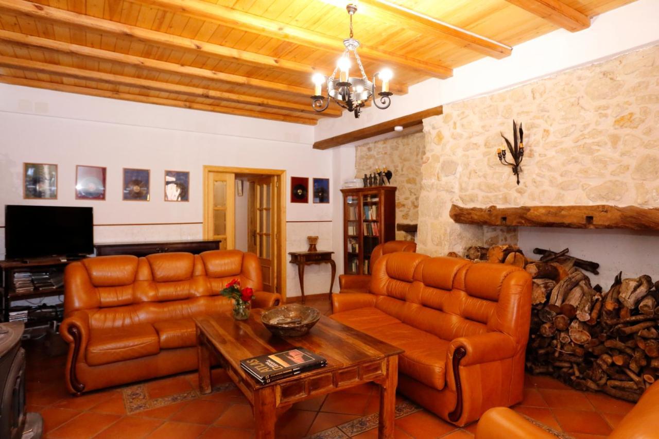 Гостевой дом Ca Miquelet - Turistrat Albocacer Экстерьер фото
